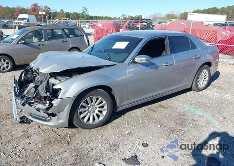 2014 Chrysler 300 из США, поврежденный, VIN 2C3CCAAG1EH136294